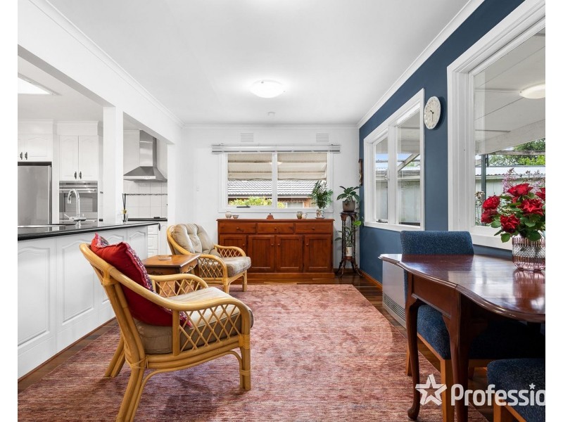 12 Primrose Road, Croydon North VIC 3136