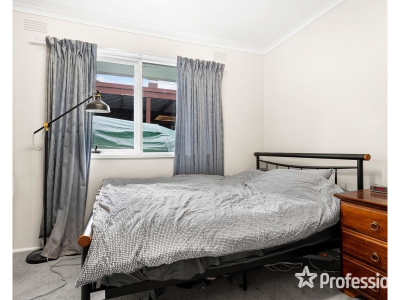 12 Primrose Road, Croydon North VIC 3136