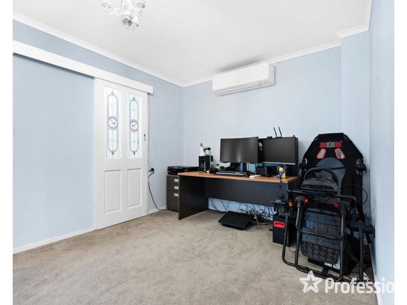 12 Primrose Road, Croydon North VIC 3136