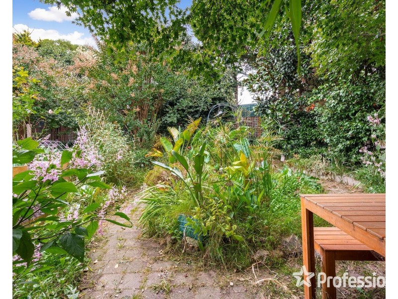 12 Primrose Road, Croydon North VIC 3136