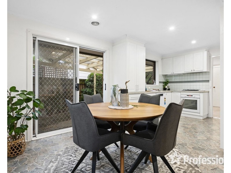 38 Morokai Grove, Lilydale VIC 3140