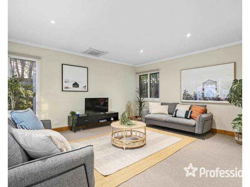 3/6 Haig Street, Croydon VIC 3136