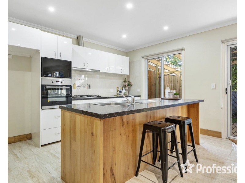 3/6 Haig Street, Croydon VIC 3136