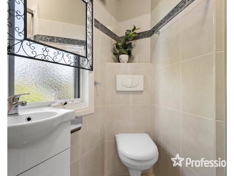 3/6 Haig Street, Croydon VIC 3136