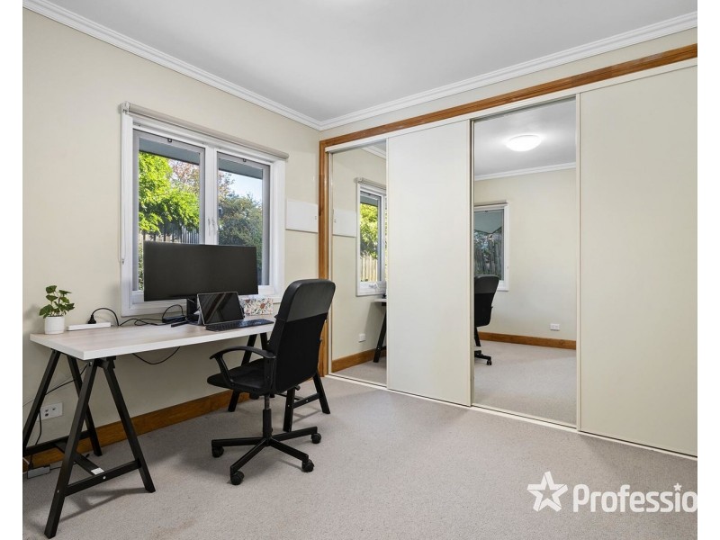 3/6 Haig Street, Croydon VIC 3136