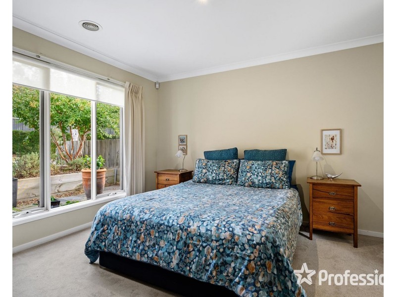 35 Pacific Drive, Mooroolbark VIC 3138