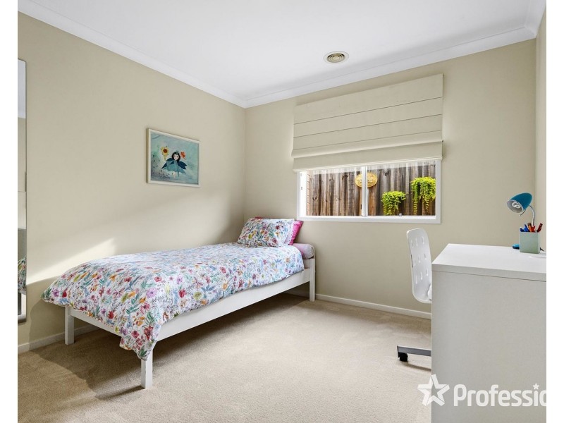 35 Pacific Drive, Mooroolbark VIC 3138
