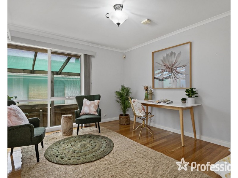 73 Partridge Way, Mooroolbark VIC 3138