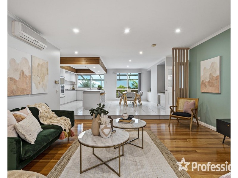 73 Partridge Way, Mooroolbark VIC 3138