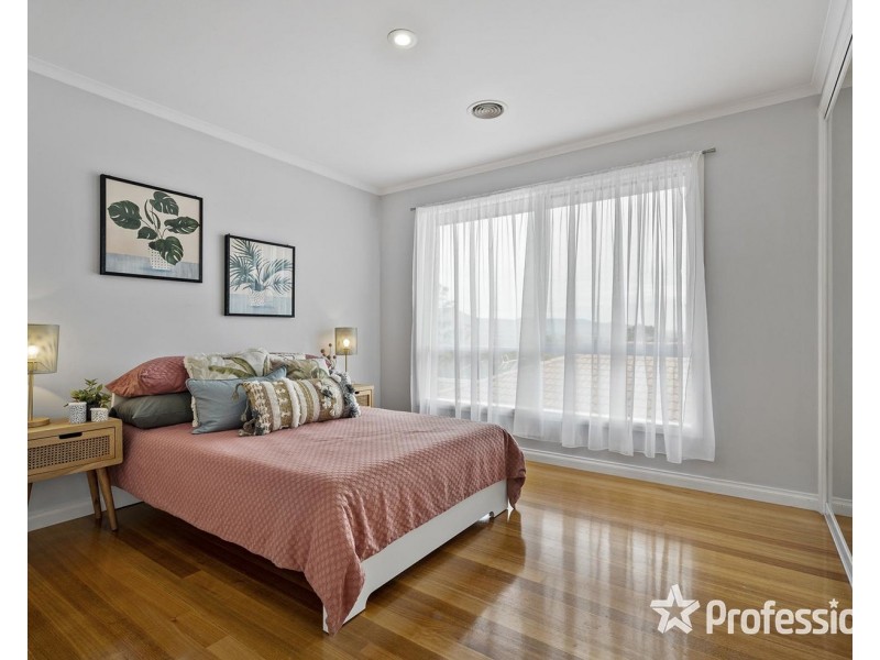 73 Partridge Way, Mooroolbark VIC 3138