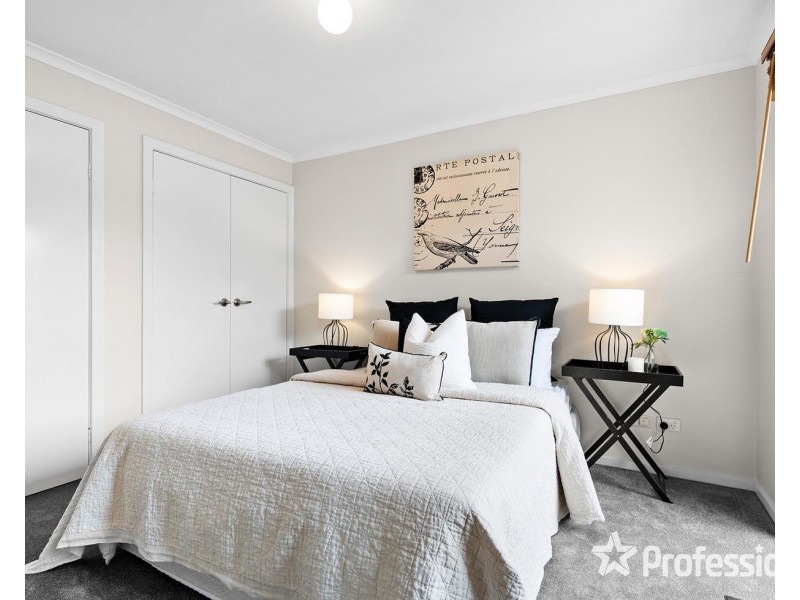 15 Maggs Street, Croydon VIC 3136