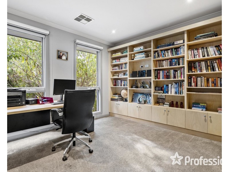 15 Harrison Road, Montrose VIC 3765