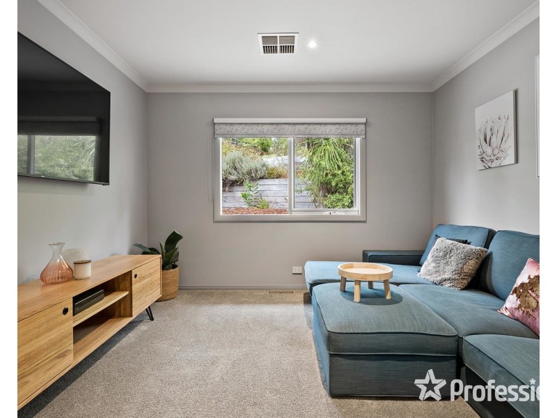 15 Harrison Road, Montrose VIC 3765