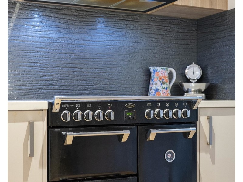 15 Harrison Road, Montrose VIC 3765