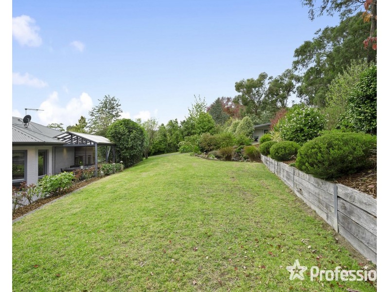 15 Harrison Road, Montrose VIC 3765