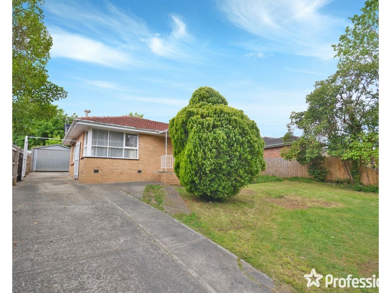 72 Croydondale Drive, Mooroolbark VIC 3138