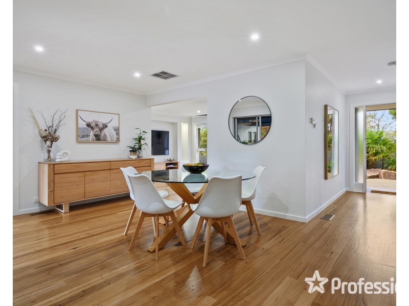 27 Bailey Road, Mount Evelyn VIC 3796