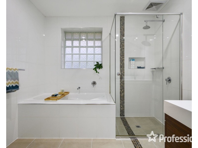 27 Bailey Road, Mount Evelyn VIC 3796