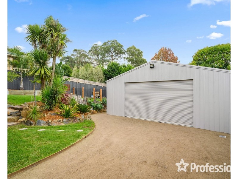 27 Bailey Road, Mount Evelyn VIC 3796