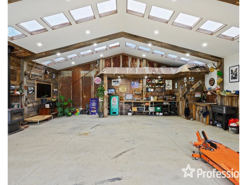 27 Bailey Road, Mount Evelyn VIC 3796