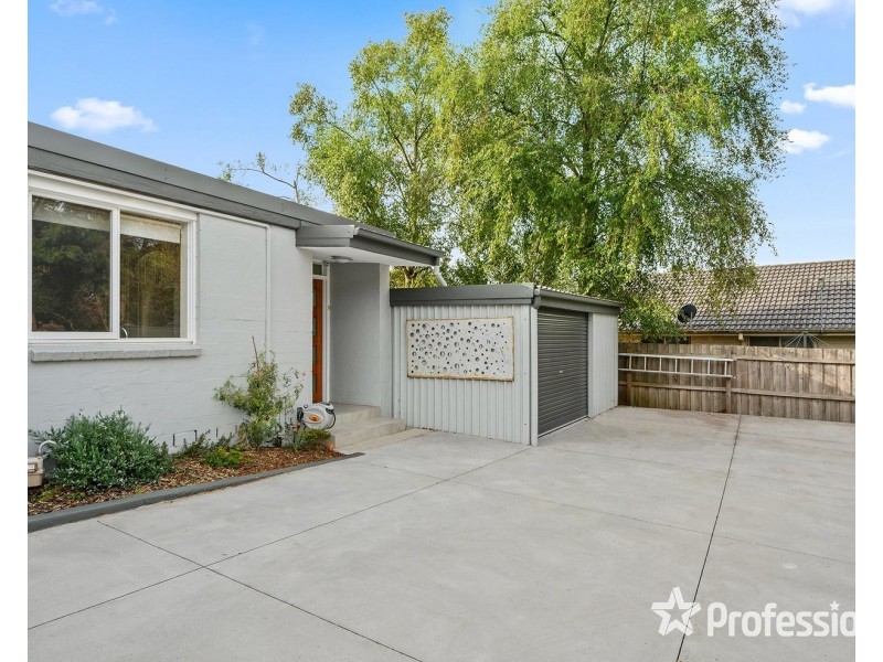 3/82 Mount View Parade, Croydon VIC 3136