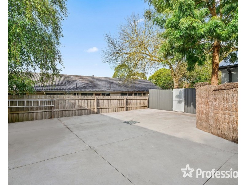 3/82 Mount View Parade, Croydon VIC 3136