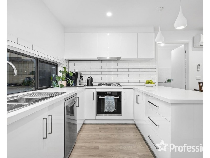 1/23 Rouke Street, Lilydale VIC 3140