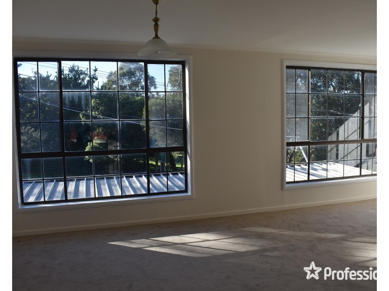 13 Colman Road, Warranwood VIC 3134