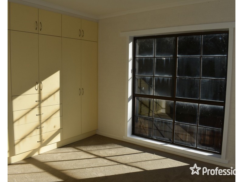 13 Colman Road, Warranwood VIC 3134