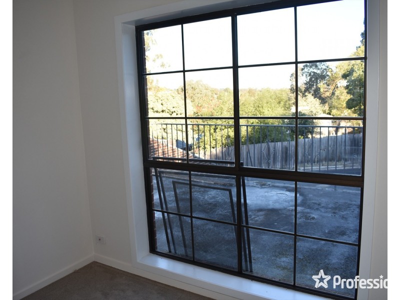 13 Colman Road, Warranwood VIC 3134