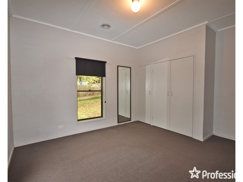 10 Acorn Grove, Mooroolbark VIC 3138