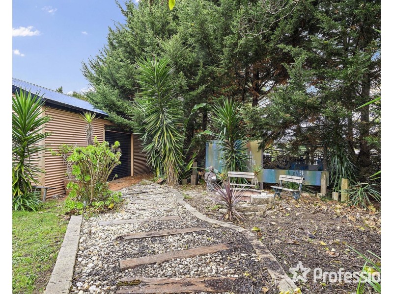 32 David Road, Lilydale VIC 3140