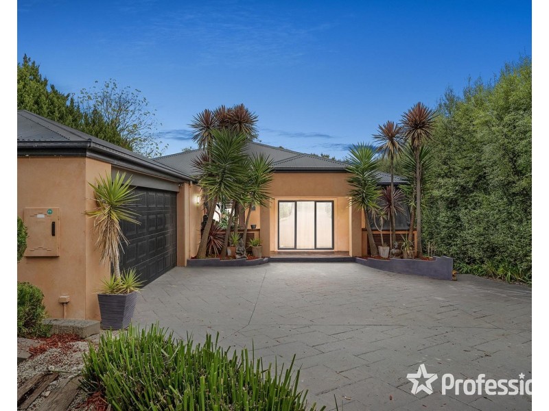 32 David Road, Lilydale VIC 3140