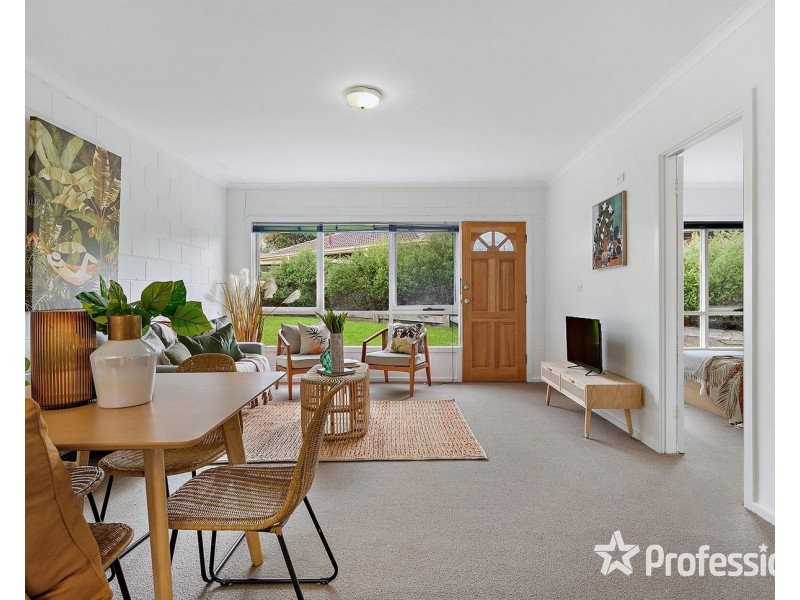 4/96 Sherlock Road, Mooroolbark VIC 3138