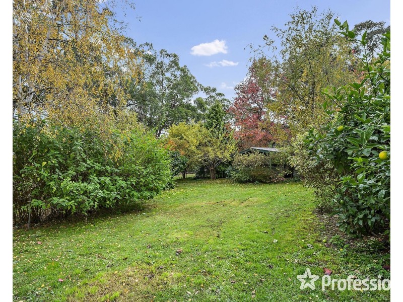 28 Edinburgh Road, Lilydale VIC 3140