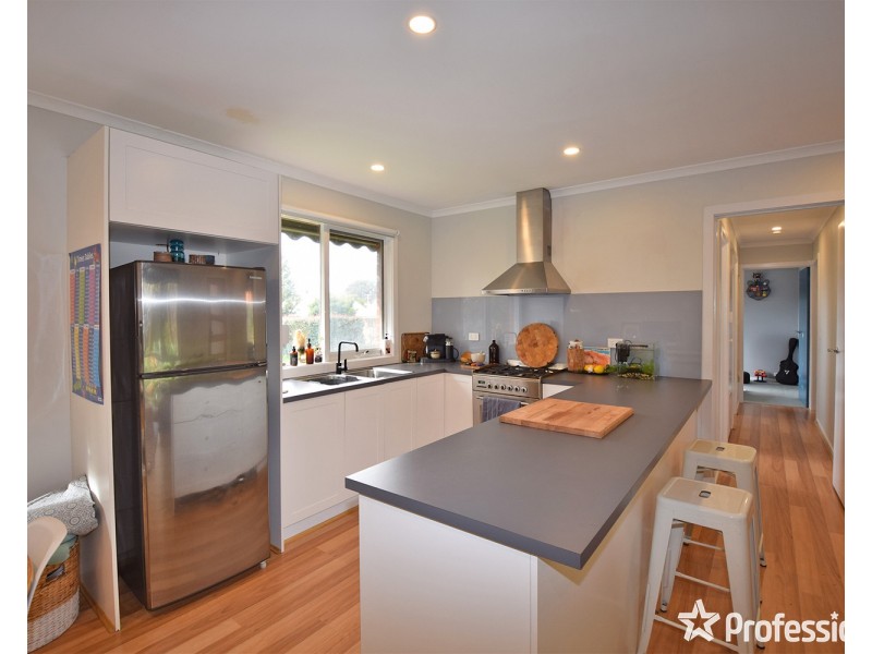 2/22 Felix Grove, Mooroolbark VIC 3138