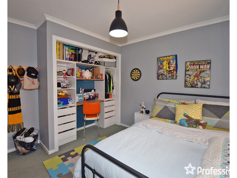 2/22 Felix Grove, Mooroolbark VIC 3138