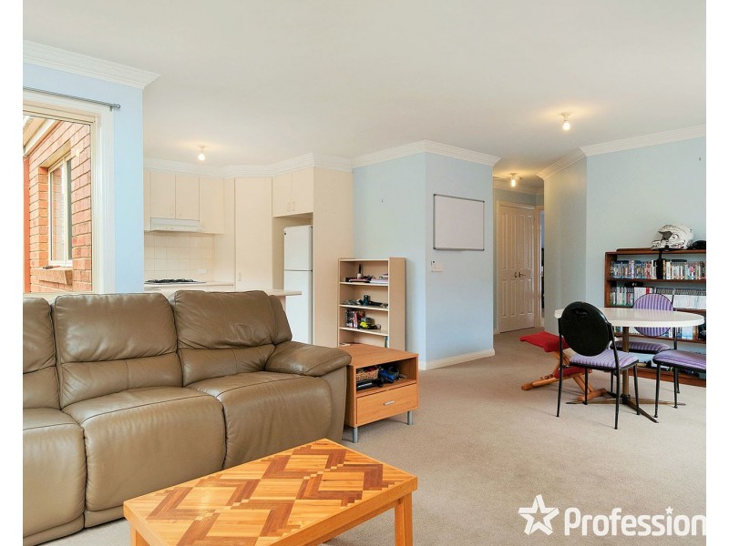 3/21 Luscombe Court, Kilsyth VIC 3137