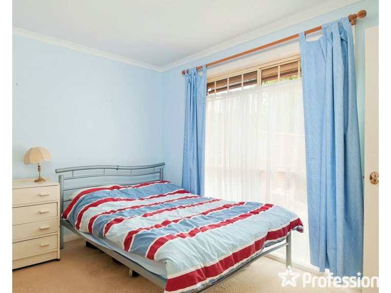 3/21 Luscombe Court, Kilsyth VIC 3137