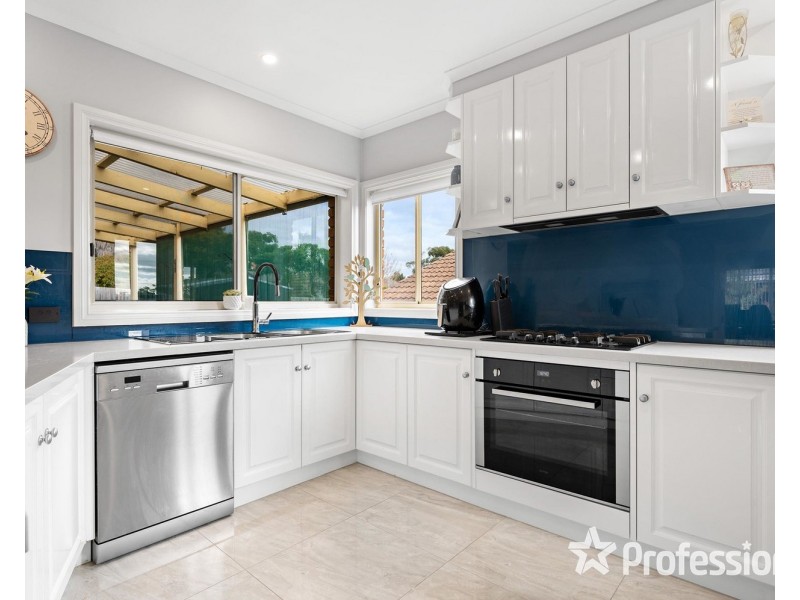 11 Melody Close, Lilydale VIC 3140