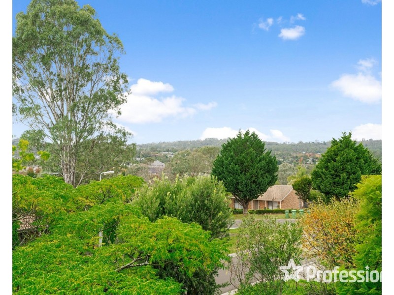 11 Melody Close, Lilydale VIC 3140