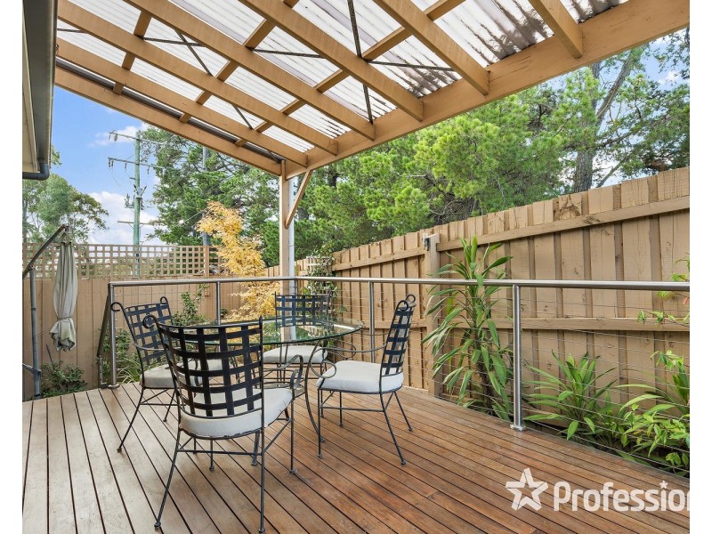 1 Skye Close, Kilsyth VIC 3137