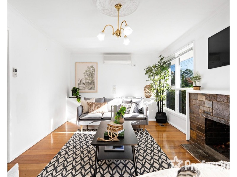 24 Taylor Road, Mooroolbark VIC 3138