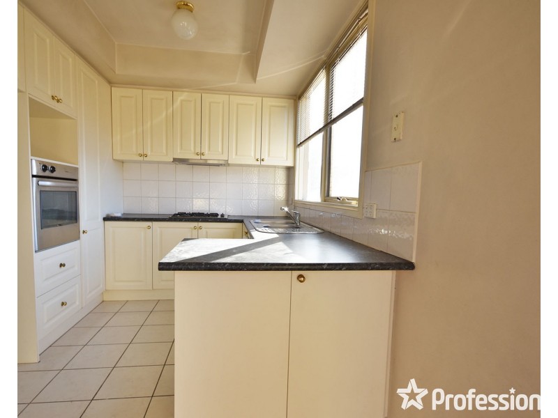 3/2-4 Station Street, Mooroolbark VIC 3138
