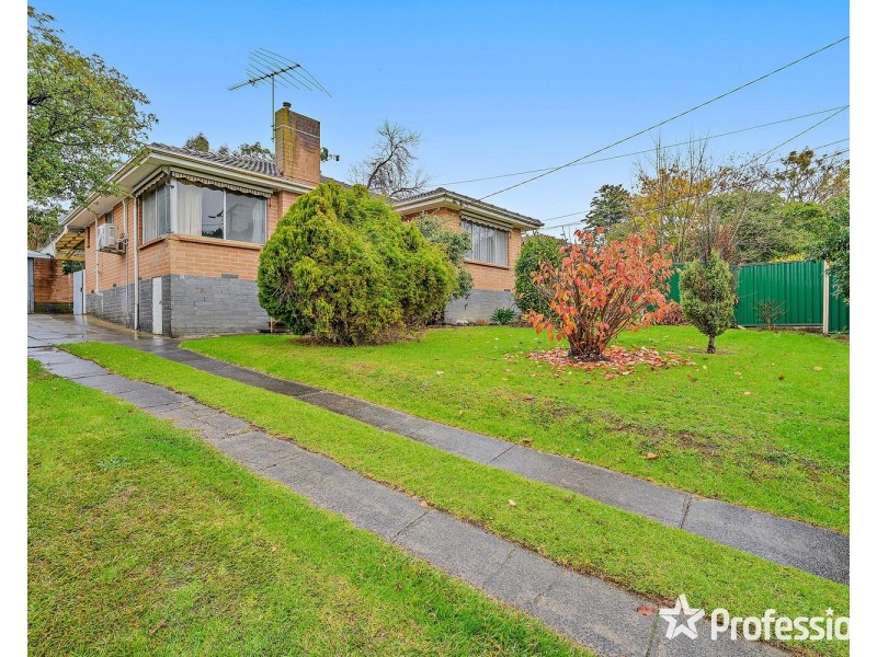 22 Gordon Court, Mooroolbark VIC 3138