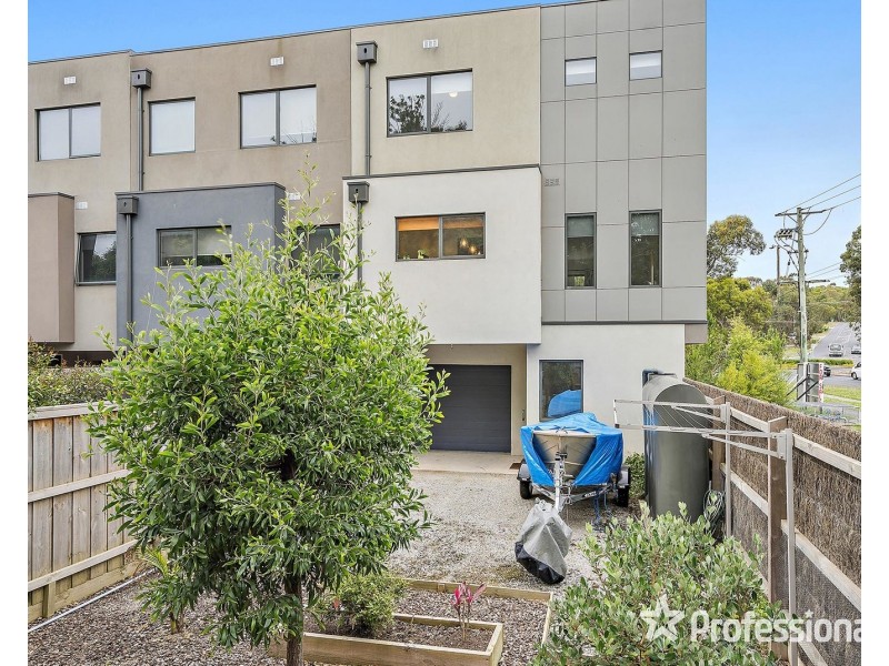 22 Primary Street, Mooroolbark VIC 3138