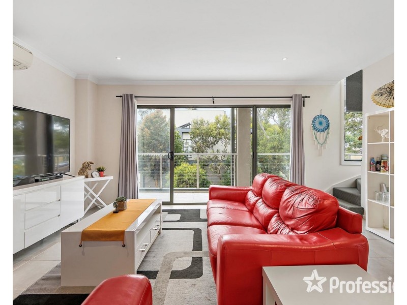 22 Primary Street, Mooroolbark VIC 3138