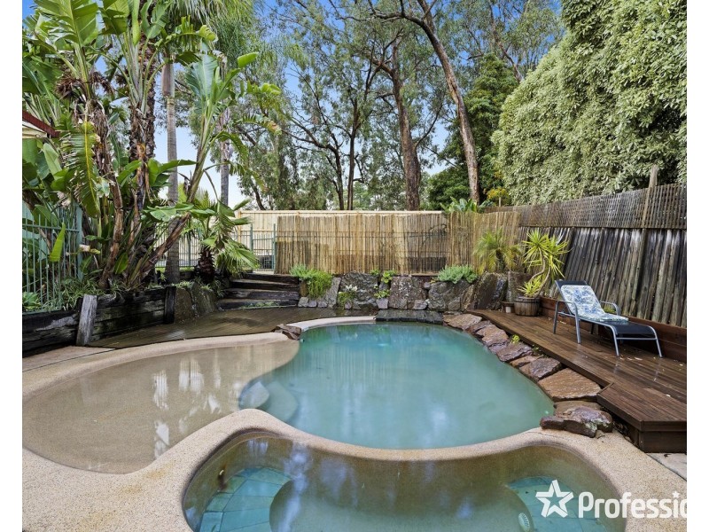 17 Graneby Rise, Mount Evelyn VIC 3796