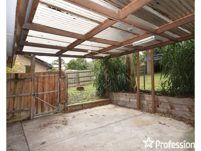 214 Manchester Road, Mooroolbark VIC 3138