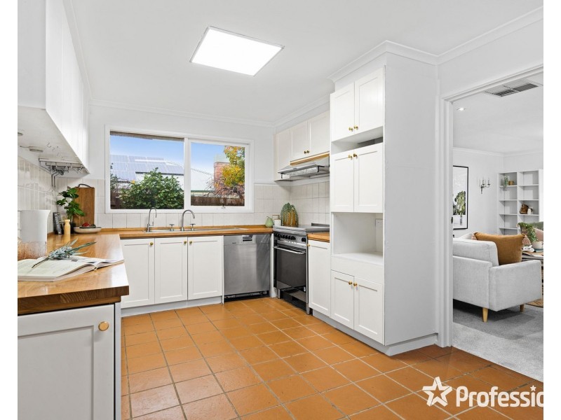 3 Pascoe Court, Mooroolbark VIC 3138